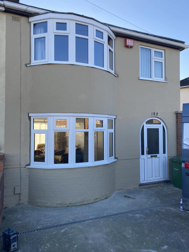 2 White Bay Windows With Render