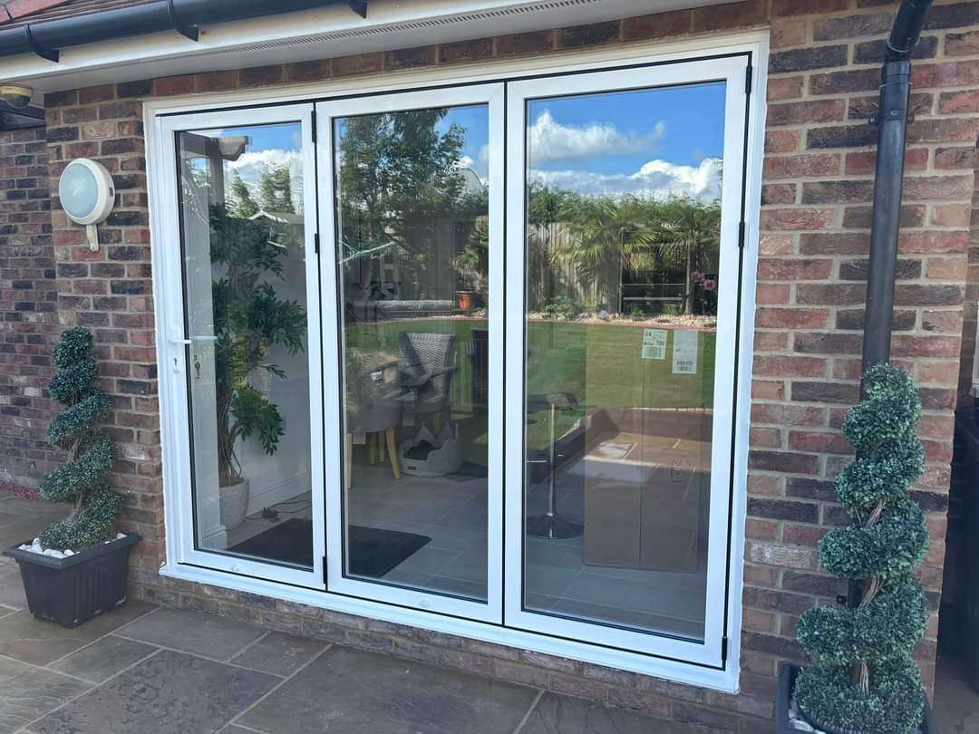 3 Pane White Bi-Fold