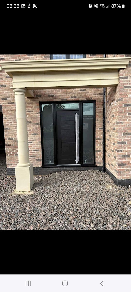 Black Solid Halley Comp Door With Sidleights